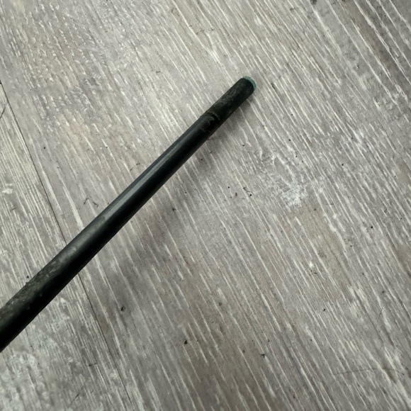 Matrix Ozik Graphite Shaft In R Flex 
With golf pride grip 
Used conditions - Picture 5 of 8
